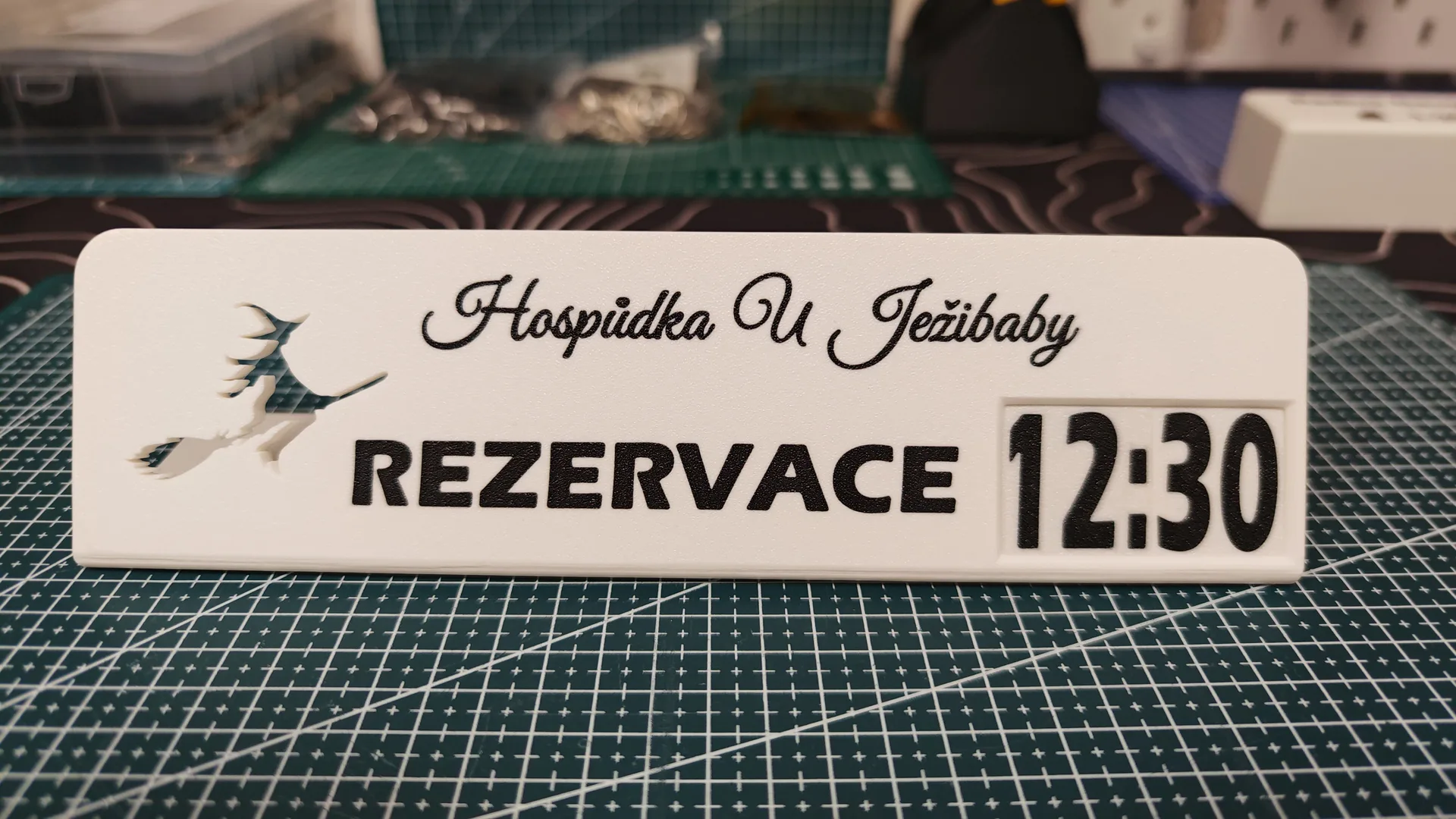 Prototyp rezervační cedulky